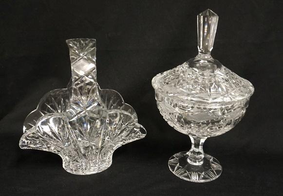 2 LARGE PIECES OF CUT CRYSTAL (1 of 2)