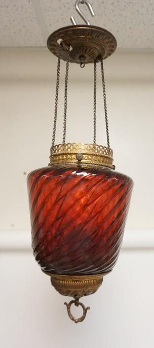 CRANBERRY SWIRL HANGING HALL LAMP (1 of 1)