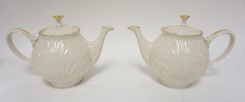 2 LENOX TEAPOTS: 2 LENOX TEAPOTS, 7 1/4 IN HIGH