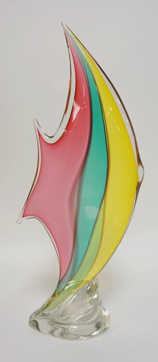 ARCHIMEDE SEGUSO ART GLASS FISH: ARCHIMEDE SEGUSO ART GLASS FISH, MULTICOLOR INTERNAL DECORATION, MURANO, 19 5/8 IN HIGH