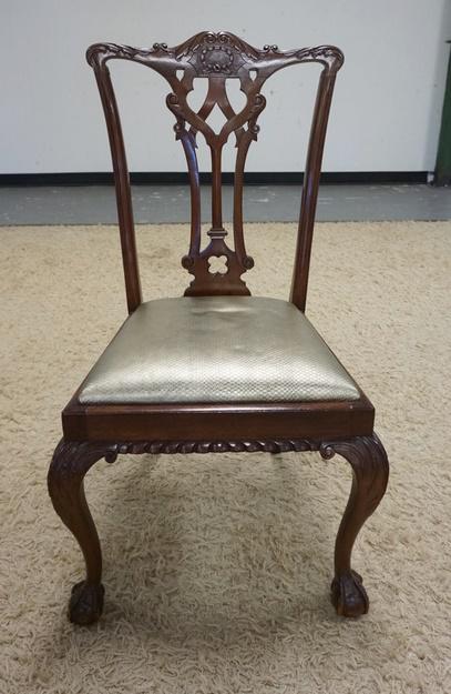 CARVED CHIPPENDALE STYLE CHAIR: CARVED CHIPPENDALE STYLE CHAIR, BALL & CLAW FEET. 40 3/4 IN H