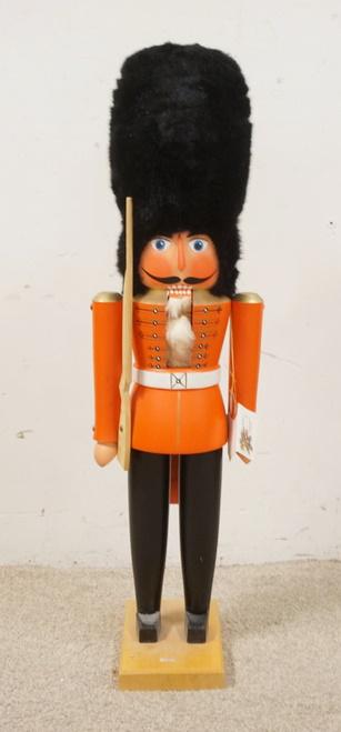 FLOOR STANDING W GERMAN NUTCRACKER: FLOOR STANDING W GERMAN NUTCRACKER, PIECE OF BEARD IS LOOSE, 34 1/2 IN HIGH