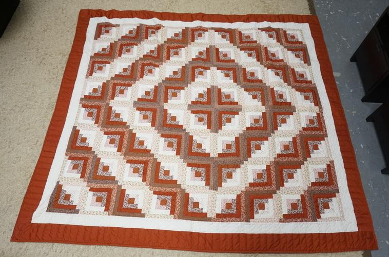 AMISH LOG CABIN QUILT BY MRS. LEVI FISHER: AMISH LOG CABIN QUILT BY MRS. LEVI FISHER, LANCASTER PA. APP. 50 YEARS OLD. 93 IN X 103 IN