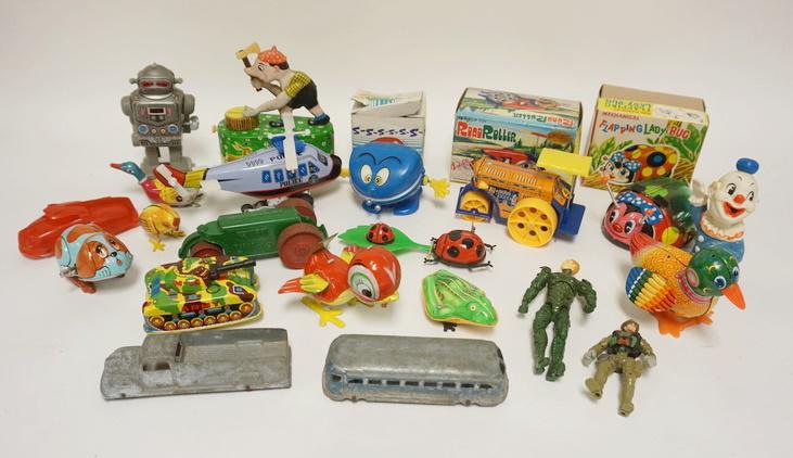 LOT OF MISC. TOYS: LOT OF MISC. TOYS INCLUDES TOOTSIE TRUCK & BUS, 3 IN ORIGINAL BOXES, TIN BANK ETC.