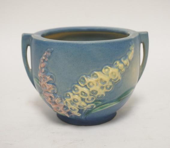 ROSEVILLE FOXGLOVE SMALL BLUE POT (1 of 5)