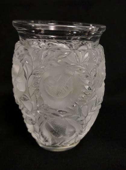SIGNED LALIQUE VASE W/ BIRDS (1 of 5)