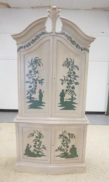 CHINOISERIE DECORATED 2 PIECE CABINET (1 of 4)