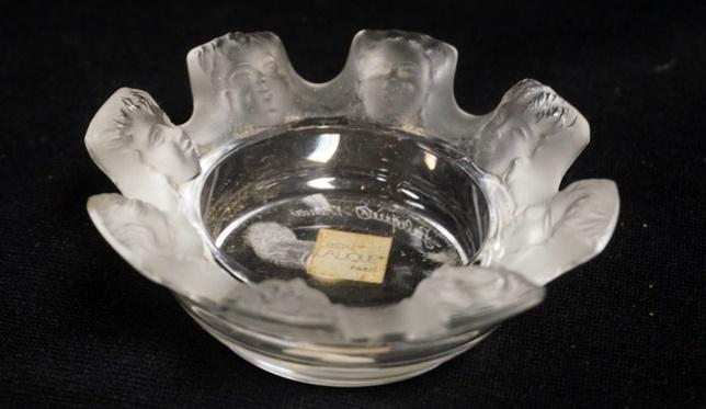 LALIQUE, FRANCE SMALL DISH (1 of 3)
