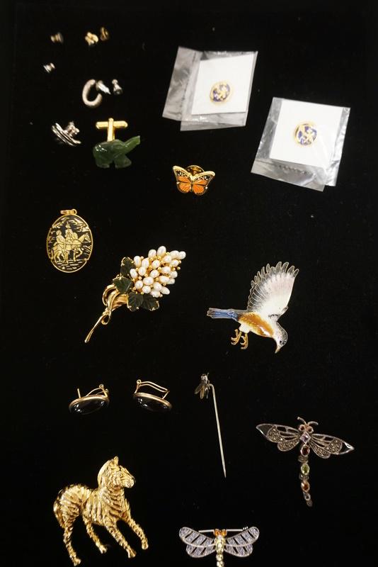 JEWELRY LOT INCLUDES STERLING SILVER (1 of 3)