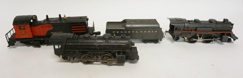 LIONEL O GAUGE TRAIN ENGINES (1 of 4)