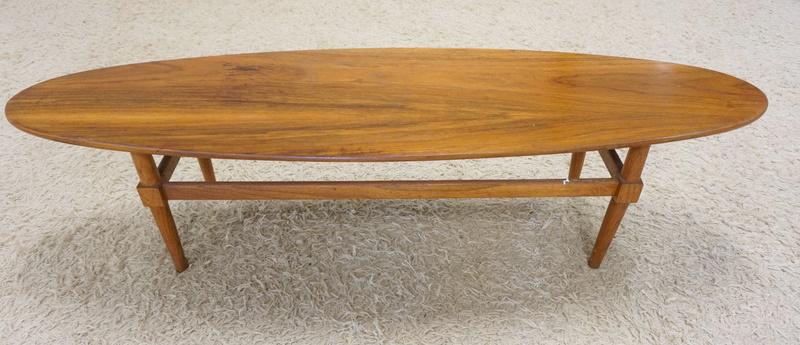 MID CENTURY MODERN OVAL COFFEE TABLE (1 of 2)