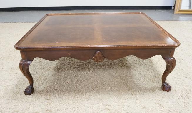 HENREDON COCKTAIL TABLE (1 of 3)