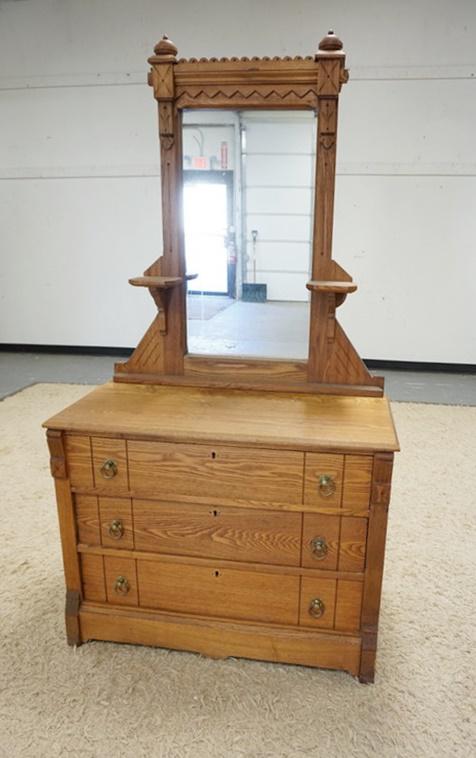 OAK VICTORIAN DRESSER W/MIRROR (1 of 3)