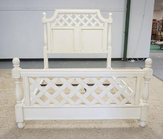 PENNSYLVANIA HOUSE BED W/RAILS: PENNSYLVANIA HOUSE BED W/RAILS & CENTER SUPPORTS, MADE IN HONDURAS EXPRESSLY FOR PENNSYLVANIA HOUSE, PAINTED WHITE, 64 1/2 IN WIDE X 65 IN HIGH