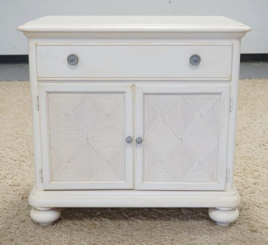 OSKAR HUBER SMALL CHEST (1 of 3)