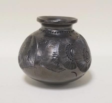 INCISED BLACK POTTERY VESSEL: INCISED BLACK POTTERY VESSEL W/ROUNDED BOTTOM, 4 3/8 IN HIGH