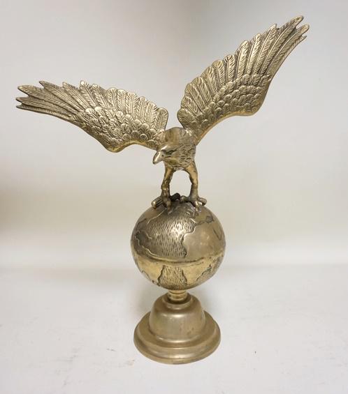 HEAVY BRASS EAGLE ON GLOBE (1 of 4)