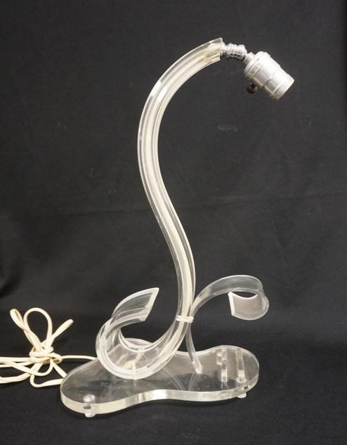 MCM LUCITE LAMP (1 of 2)