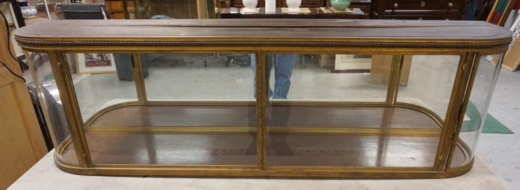 VICTORIAN COUNTERTOP STORE SHOWCASE (1 of 4)