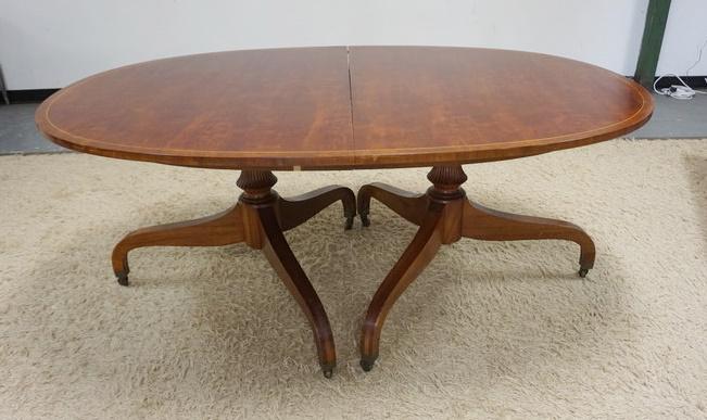 OVAL DOUBLE PEDESTAL DINING TABLE (1 of 3)