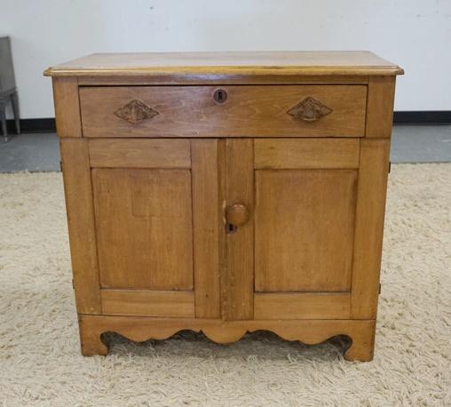 WASHSTAND W/CARVED PULLS (1 of 4)