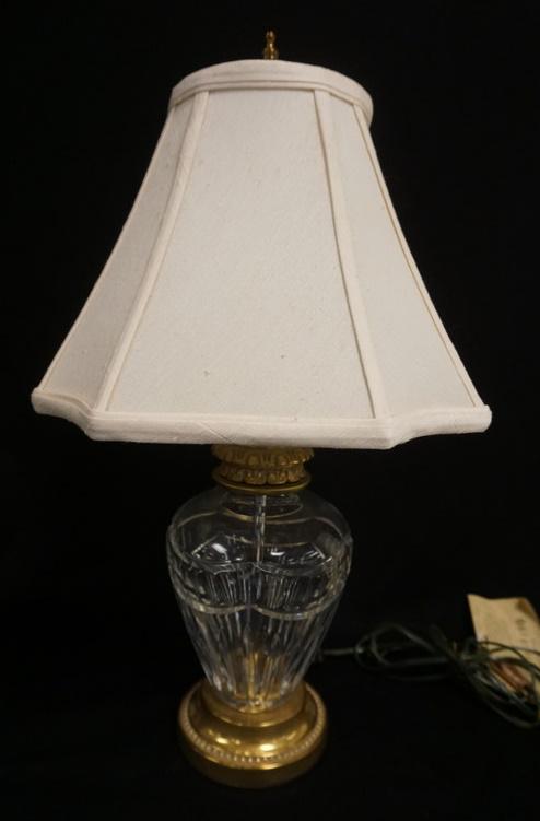 WATERFORD TABLE LAMP (1 of 4)
