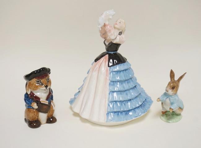3 PIECE FIGURAL PORCELAIN LOT (1 of 4)