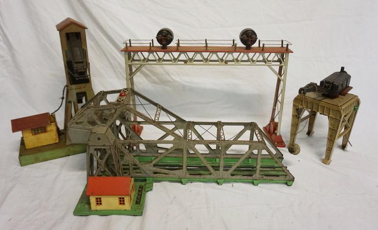 LOT OF 4 MODEL TRAIN ACCESSORIES (1 of 3)
