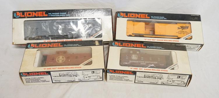 4 LIONEL O & O27 GAUGE MODEL TRAINS (1 of 2)