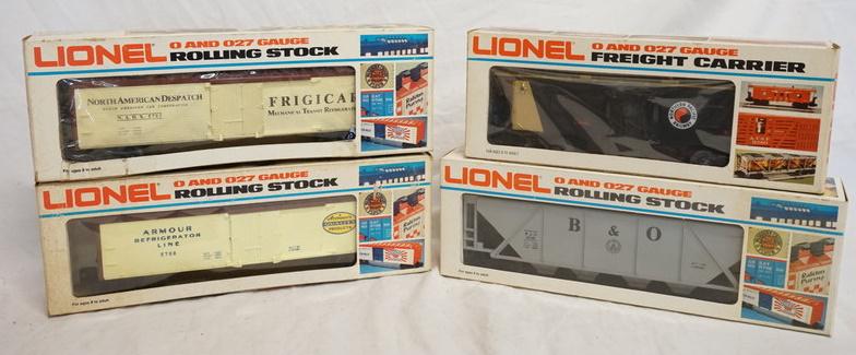 4 LIONEL O & O27 GAUGE MODEL TRAINS (1 of 2)
