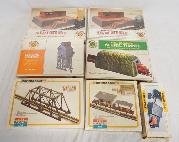 LOT OF 6 BACHMANN BUILDING KITS (1 of 2)