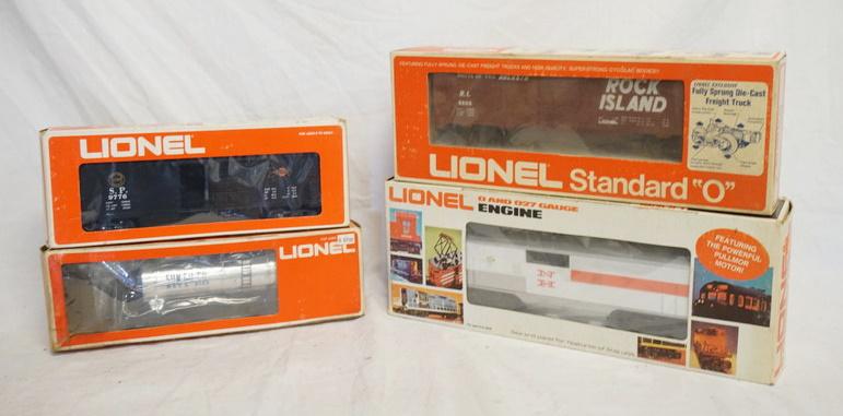 4 LIONEL MODEL TRAINS (1 of 2)