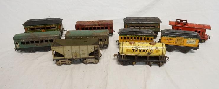LOT OF MOSTLY AMERICAN FLYER MODEL TRAIN CARS (1 of 6)