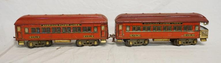 2 AMERICAN FLYER LINES EAGLE TRAIN CARS: 2 AMERICAN FLYER LINES EAGLE TRAIN CARS, STANDARD GAUGE 13 3/4 IN L