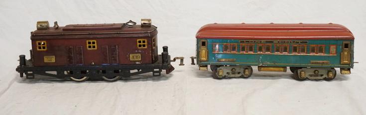 2 AMERICAN FLYER STANDARD GAUGE TRAIN CARS (1 of 5)