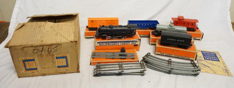 LIONEL O27 GAUGE TRAIN SET (1 of 4)