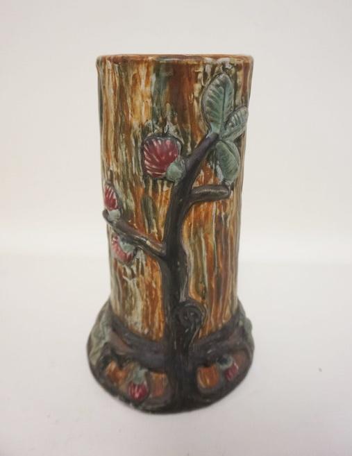 WELLER WARWICK TREE TRUNK VASE (1 of 4)