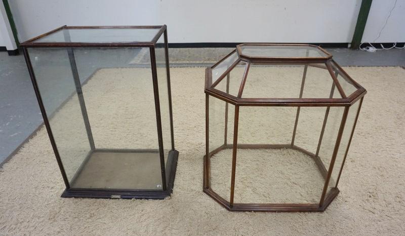 2 COUNTER TOP SHOWCASE SHROUDS (1 of 2)