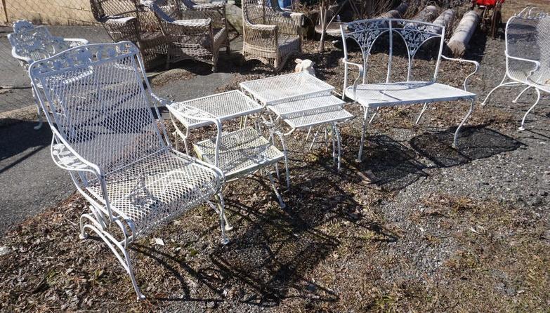 7 PIECE IRON PATIO FURNITURE (1 of 4)