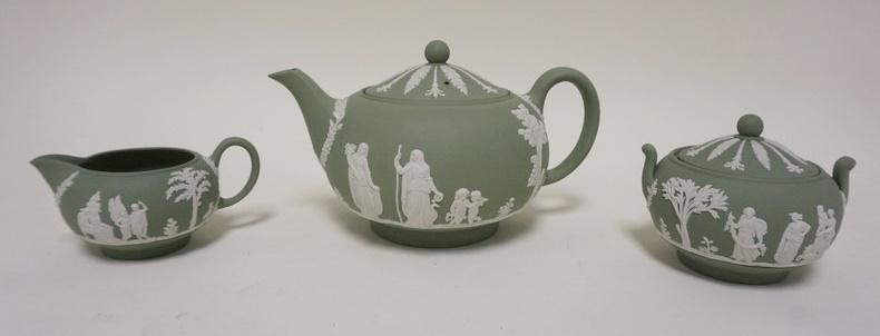 GREEN JASPER WEDGWOOD ENGLAND TEASET (1 of 2)