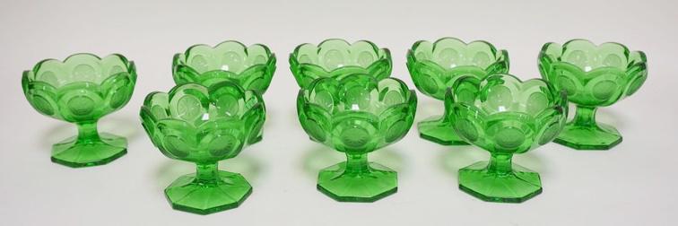 8 EMERALD GREEN FOSTORIA COIN GLASS JELLY DISHES (1 of 2)