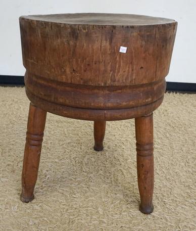 ROUND BUTCHER BLOCK (1 of 2)
