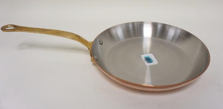 MAUVIEL FRENCH COPPER COOKWARE (1 of 3)