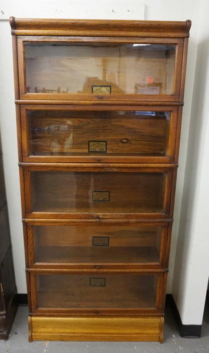 OAK SECTIONAL BARRISTER BOOKCASE (1 of 3)