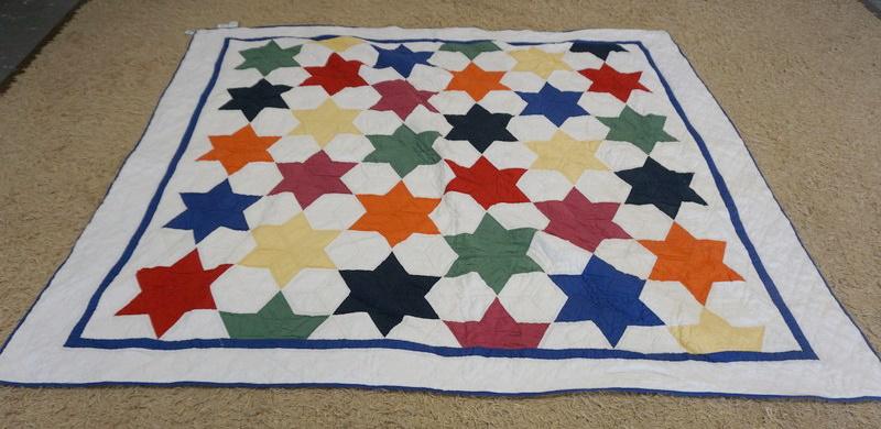 CONTEMPORARY STAR QUILT (1 of 3)