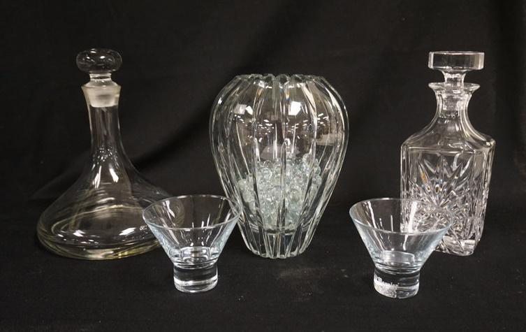GLASS LOT W/DECANTERS, VASE & 2 SMALL BOWLS (1 of 2)