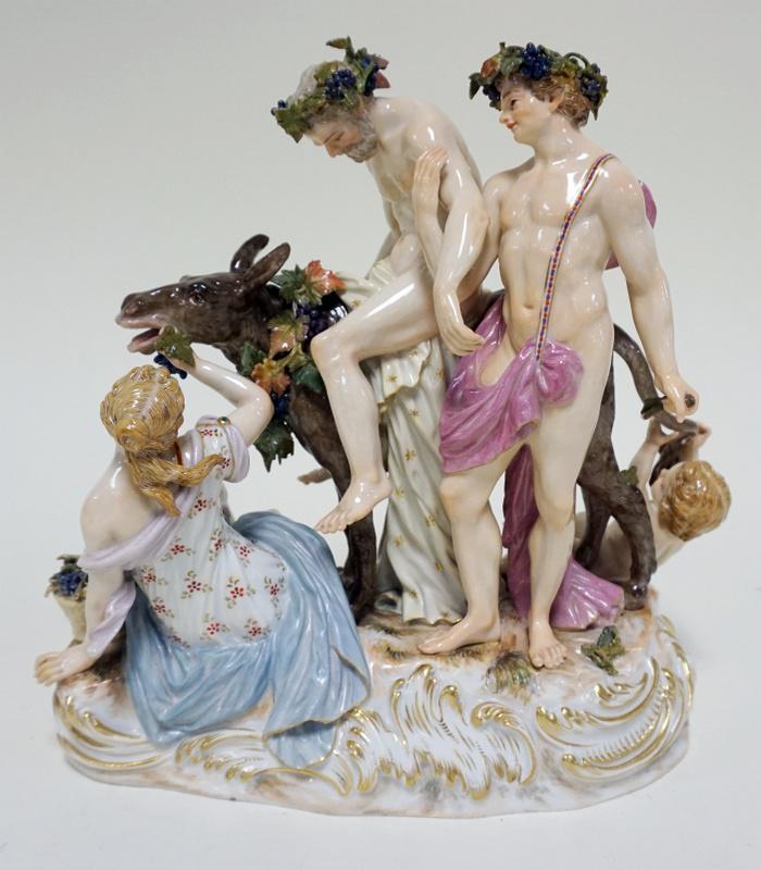 LARGE MEISSEN FIGURINE (1 of 7)
