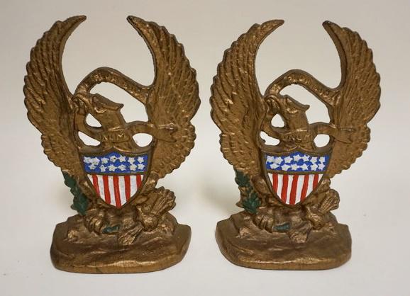 PAIR OF CAST IRON AMERICAN EAGLE BOOKENDS (1 of 1)