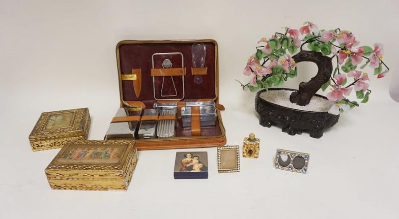 GROUP OF DRESSER ITEMS (1 of 3)