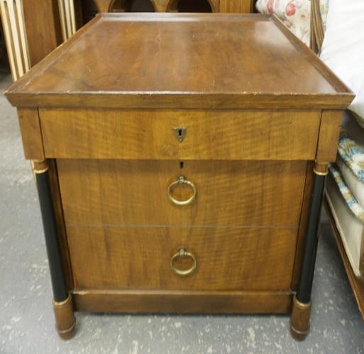 BAKER 3 DRAWER STAND: BAKER 3 DRAWER STAND, APPROXIMATELY 23 IN X 27 IN X 24 IN HIGH